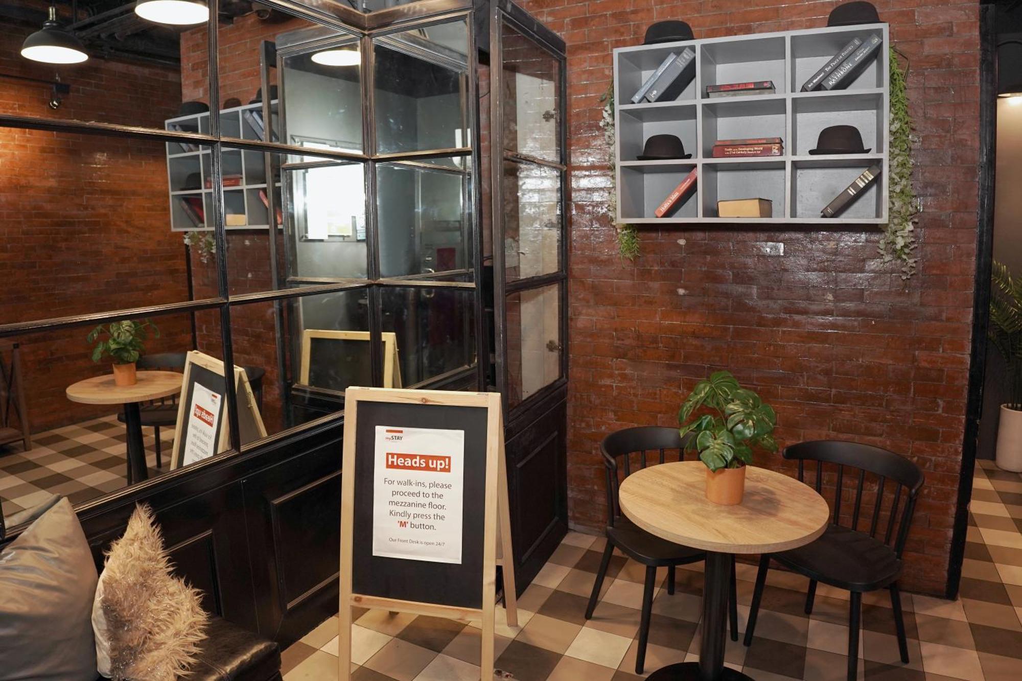 Mystay Hotel Bgc West Makati City Екстериор снимка