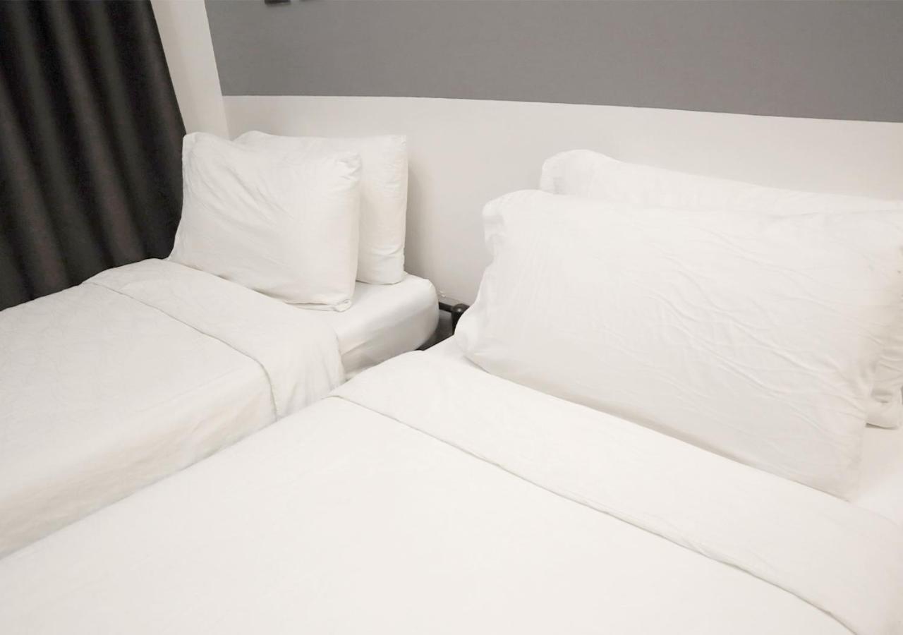 Mystay Hotel Bgc West Makati City Екстериор снимка